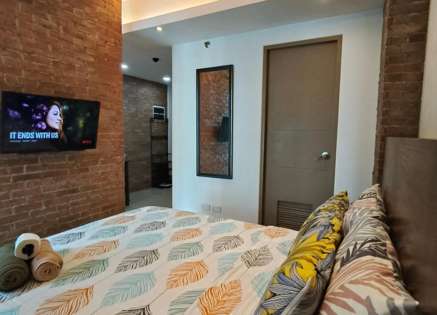 Across Airport Hotel 7D By Ldn Manila